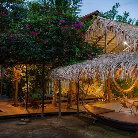 Vila Ypáwa 150 m centro 30 m praia lago verde-3